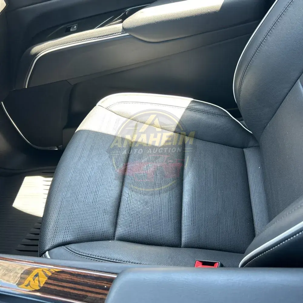 2022 Cadillac Escalade ESV Premium Luxury