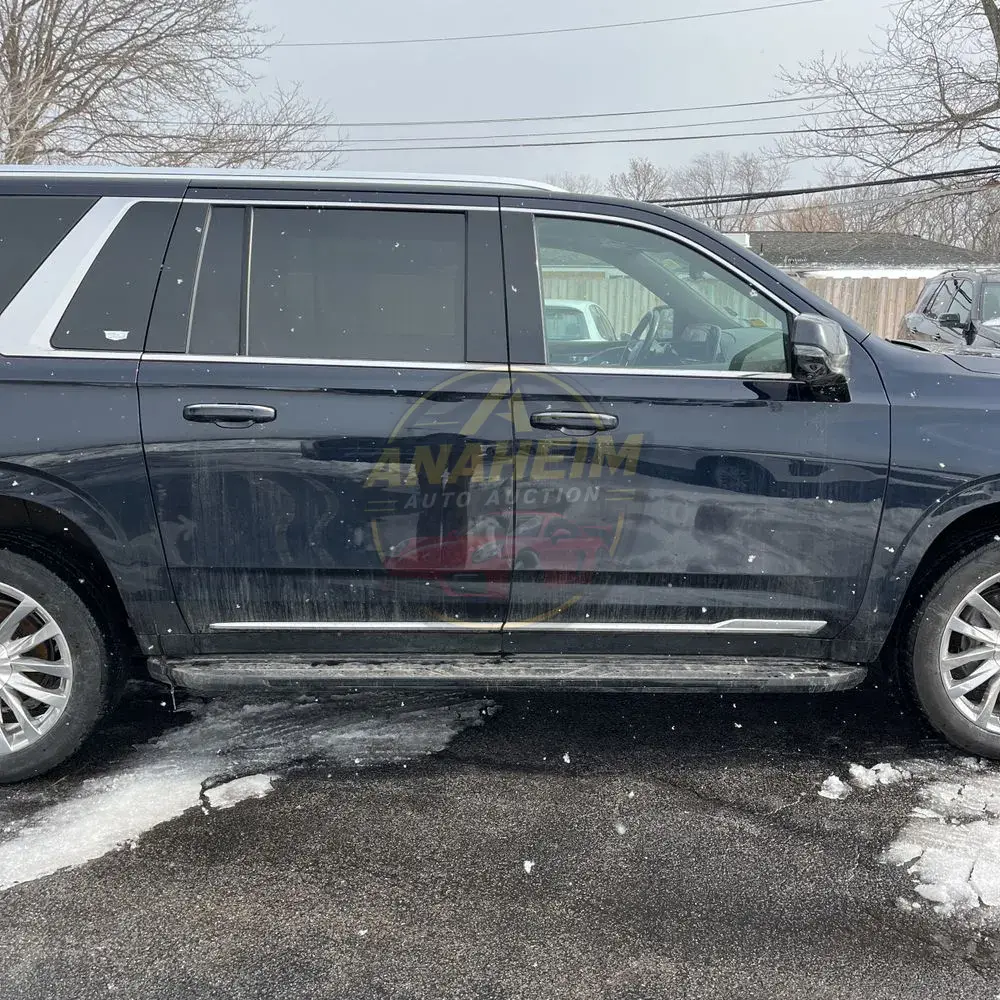 2022 Cadillac Escalade ESV Premium Luxury