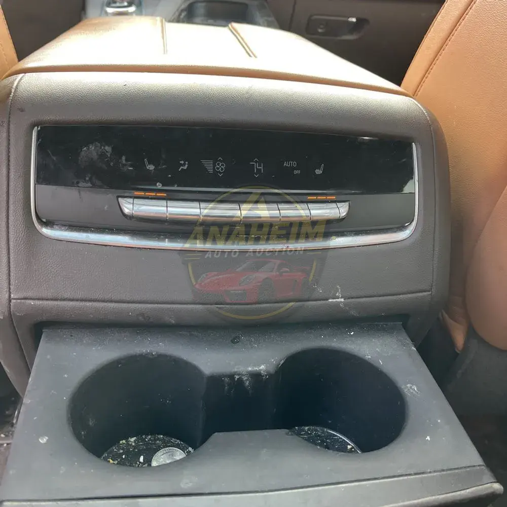 2022 Cadillac Escalade ESV Premium Luxury