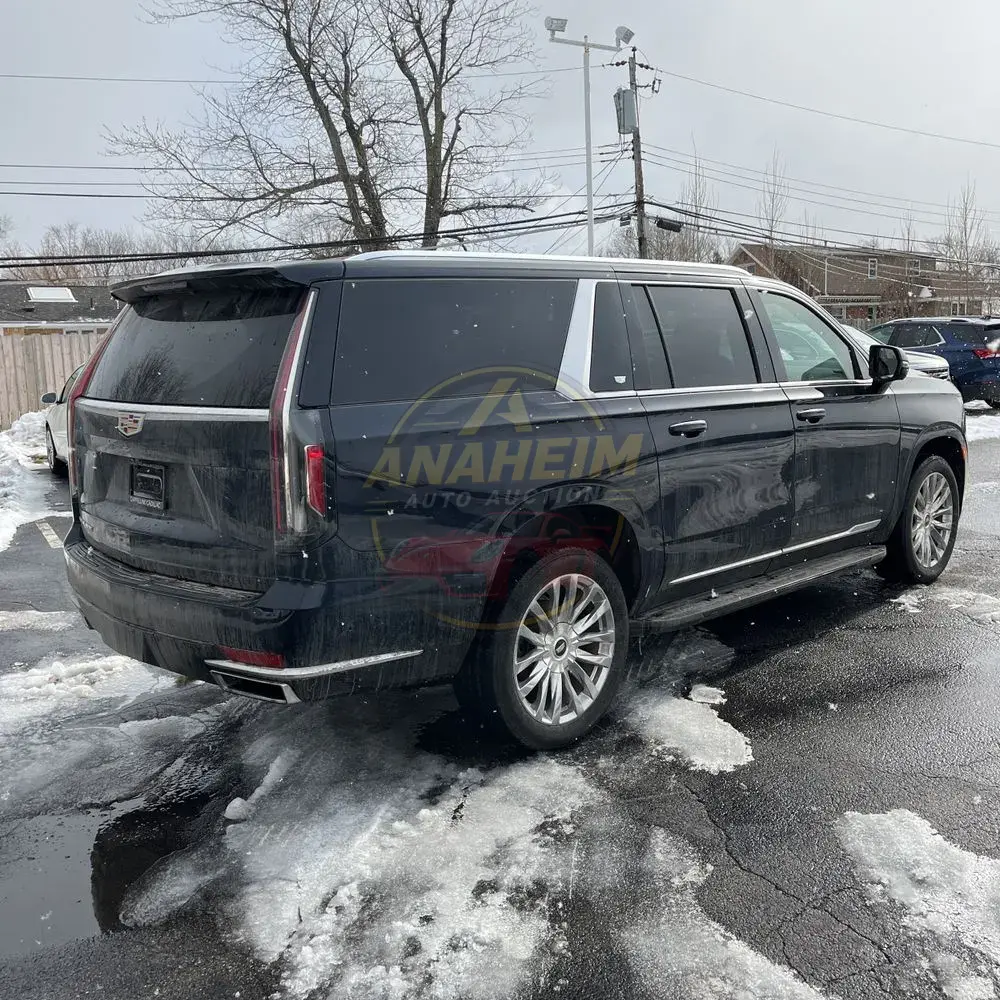 2022 Cadillac Escalade ESV Premium Luxury