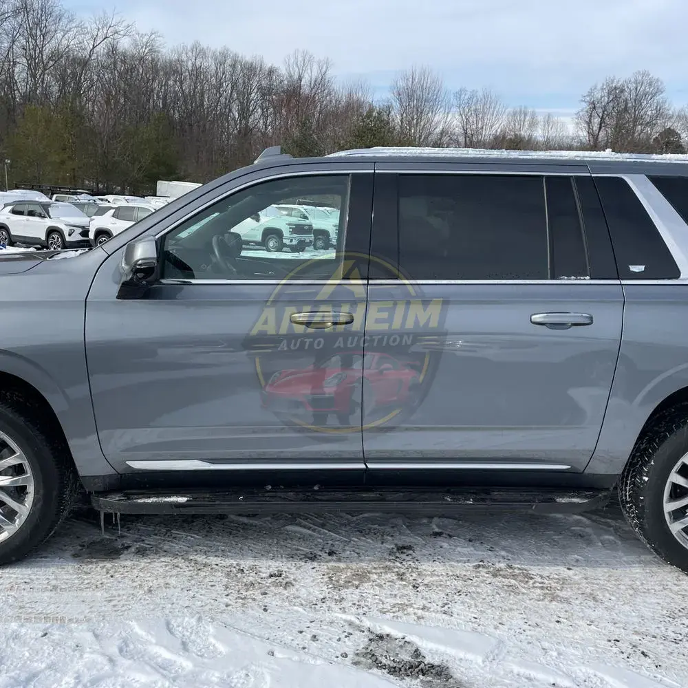 2022 Cadillac Escalade ESV Premium Luxury
