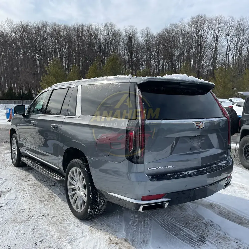 2022 Cadillac Escalade ESV Premium Luxury