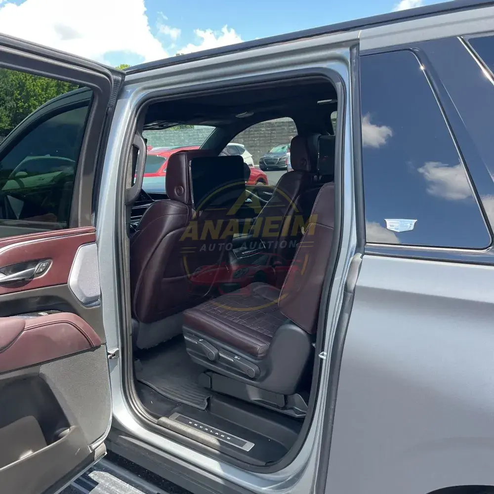 2023 Cadillac Escalade ESV Premium Luxury Platinum