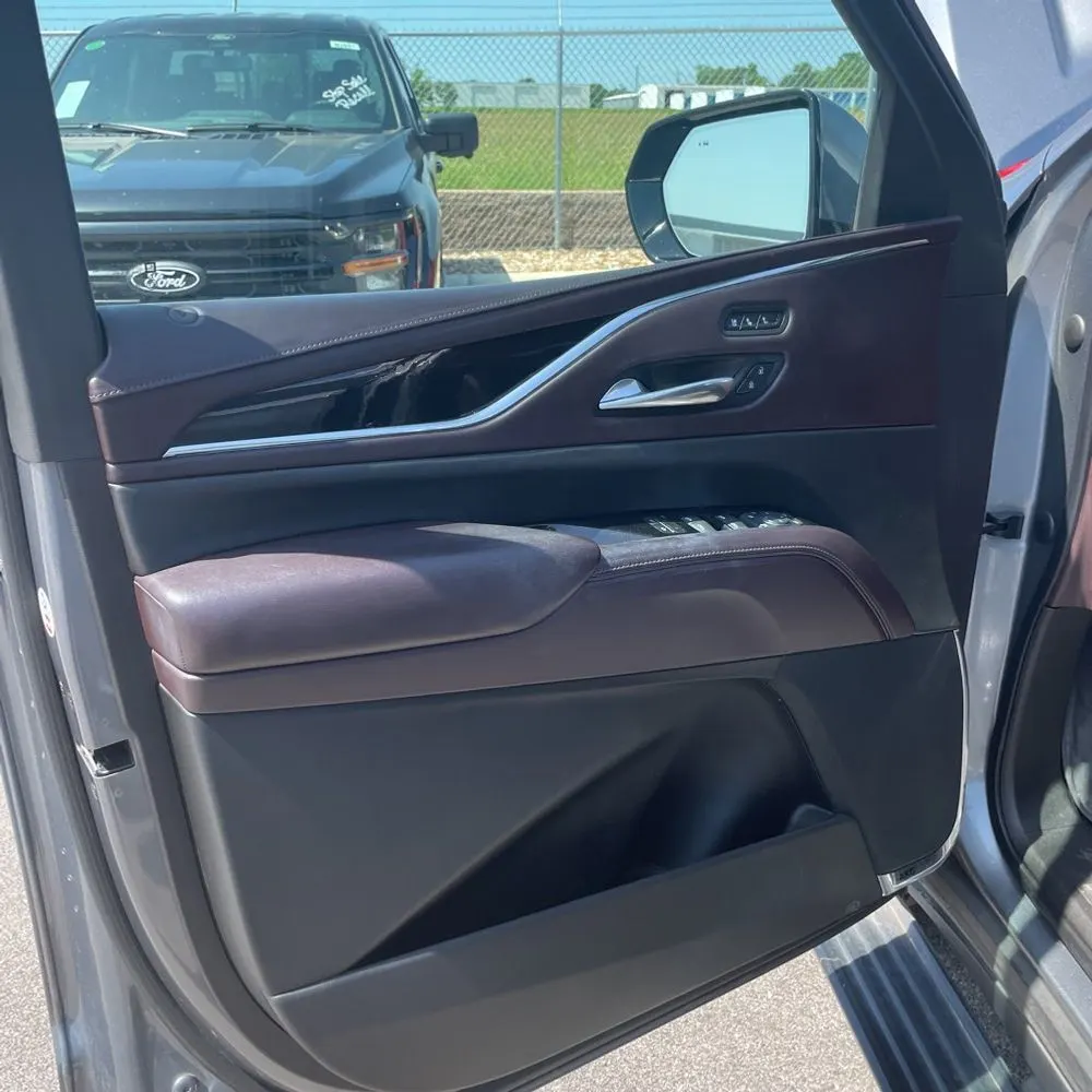 2021 Cadillac Escalade ESV Premium Luxury Platinum