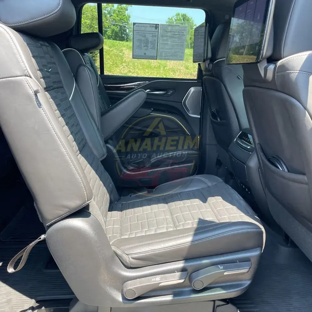 2021 Cadillac Escalade ESV Premium Luxury Platinum