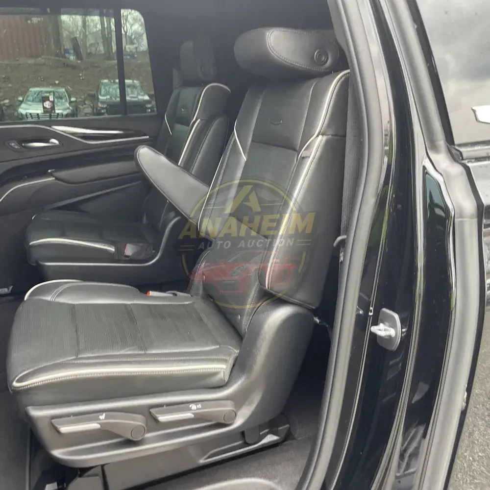 2022 Cadillac Escalade ESV Sport