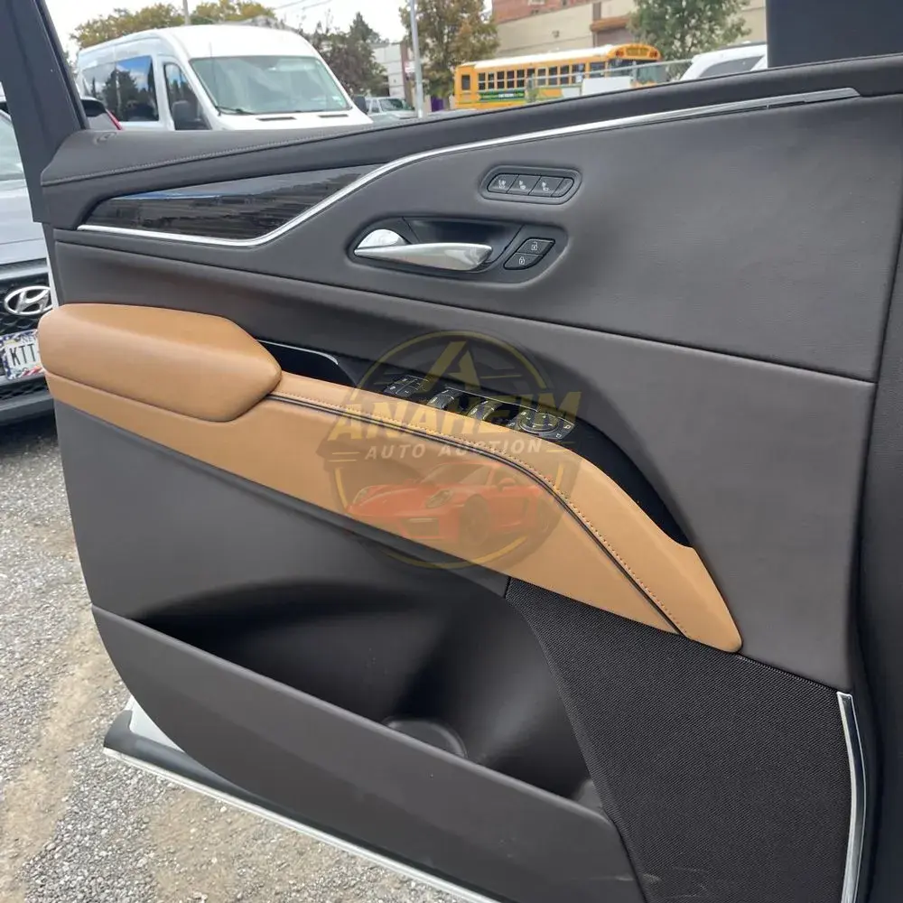 2021 Cadillac Escalade ESV Sport