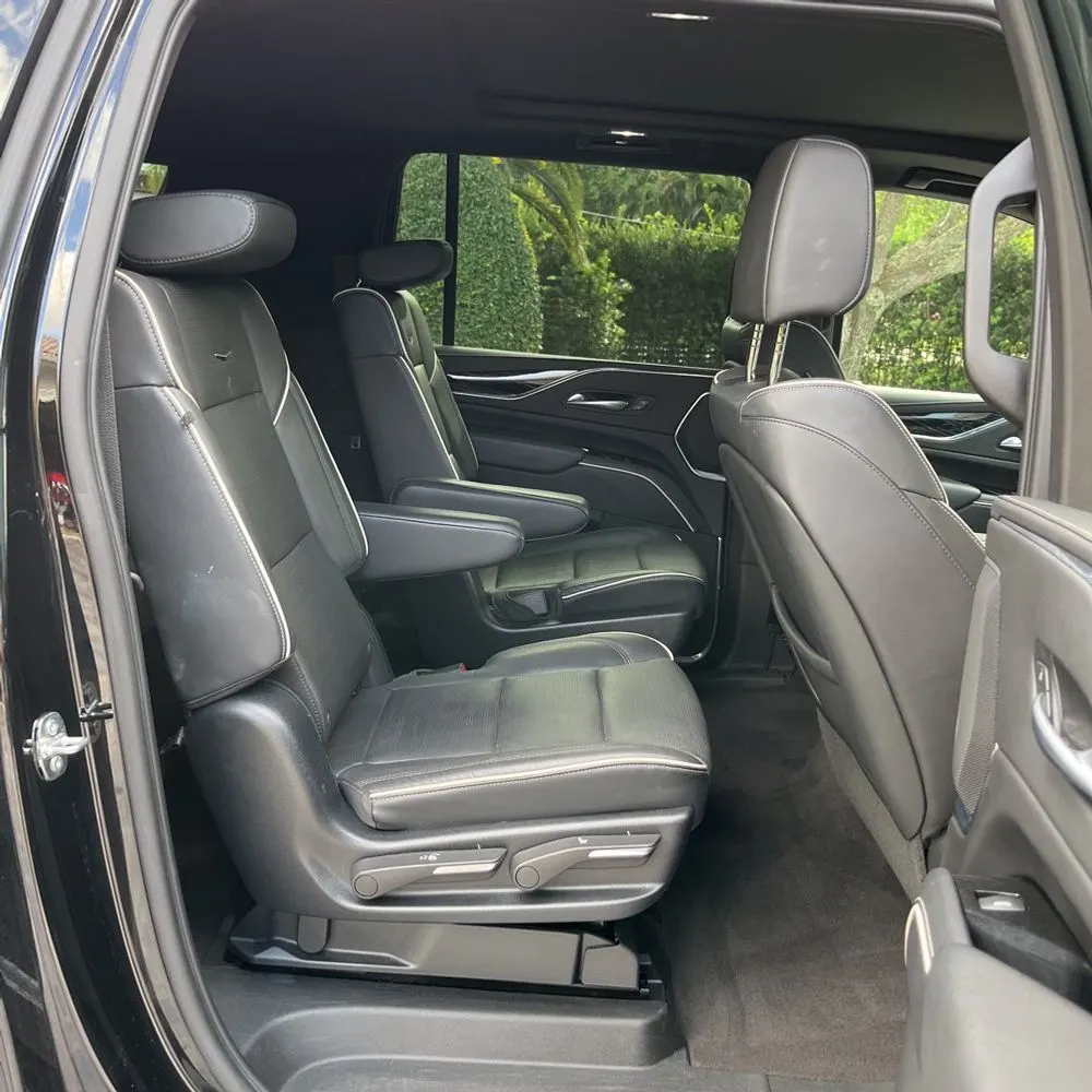 2023 Cadillac Escalade ESV Sport
