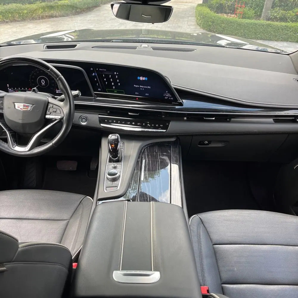 2023 Cadillac Escalade ESV Sport