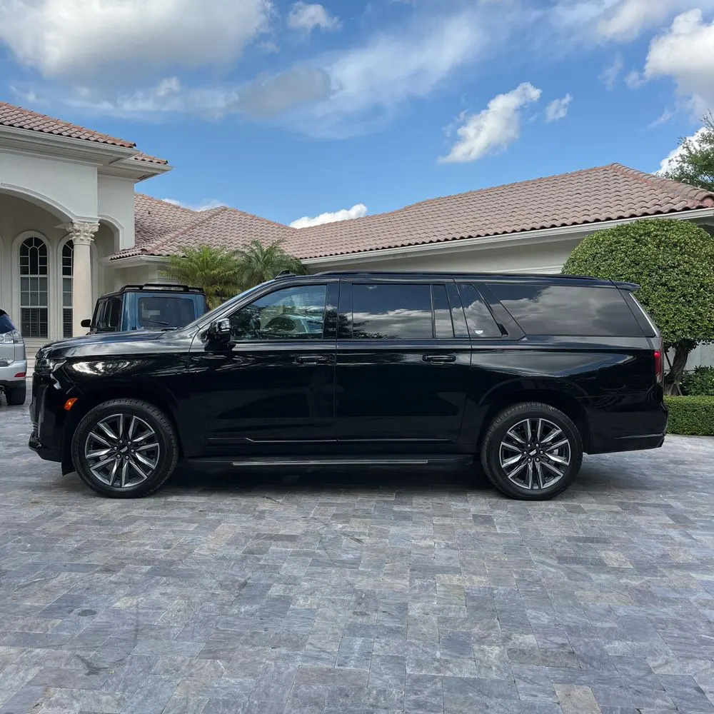 2023 Cadillac Escalade ESV Sport
