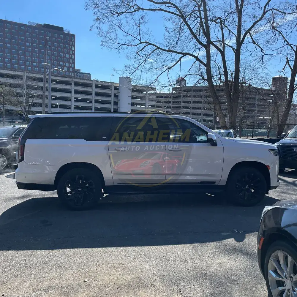 2021 Cadillac Escalade ESV Sport