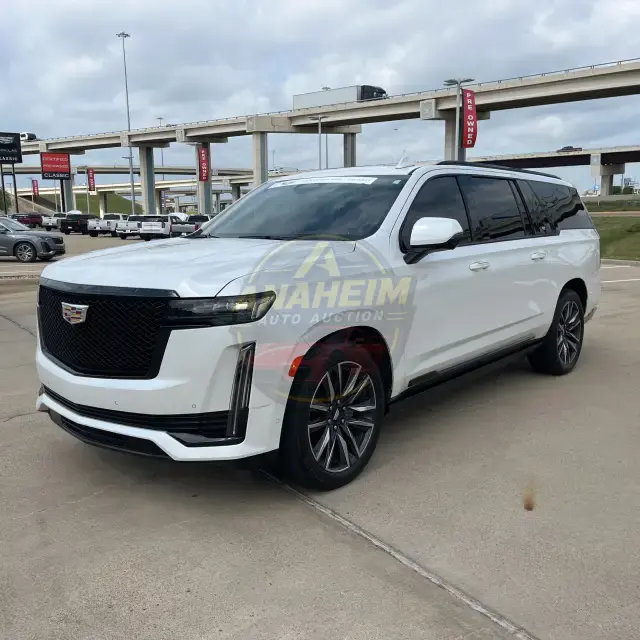 2023 Cadillac Escalade ESV Sport