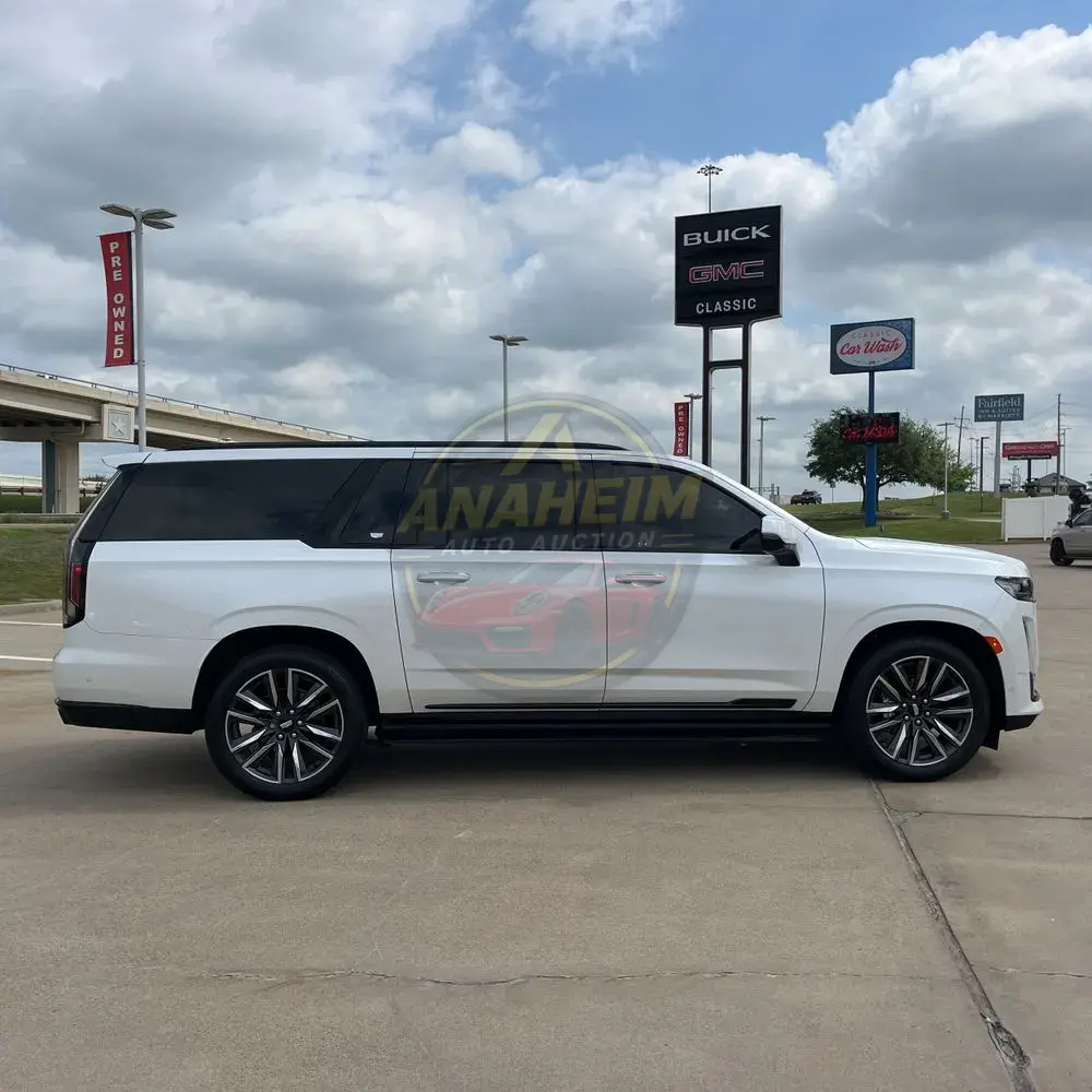 2023 Cadillac Escalade ESV Sport