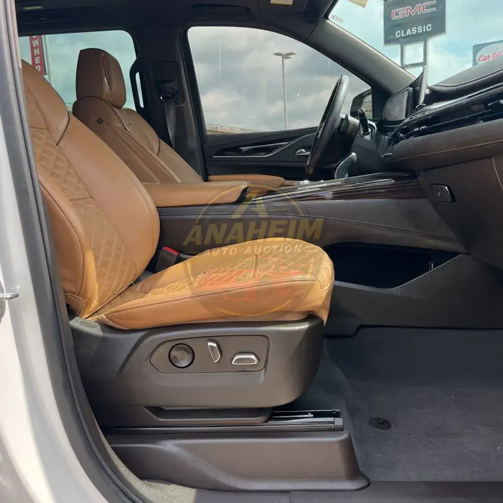 2023 Cadillac Escalade ESV Sport