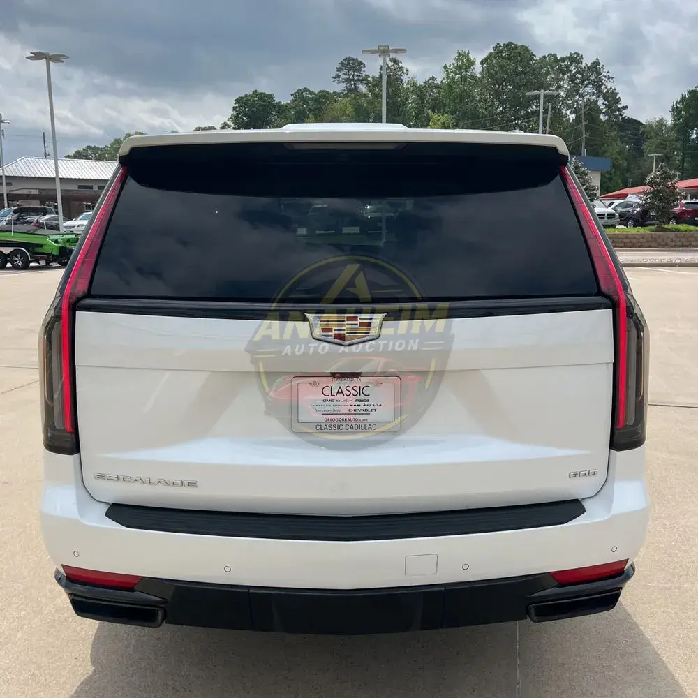 2023 Cadillac Escalade ESV Sport