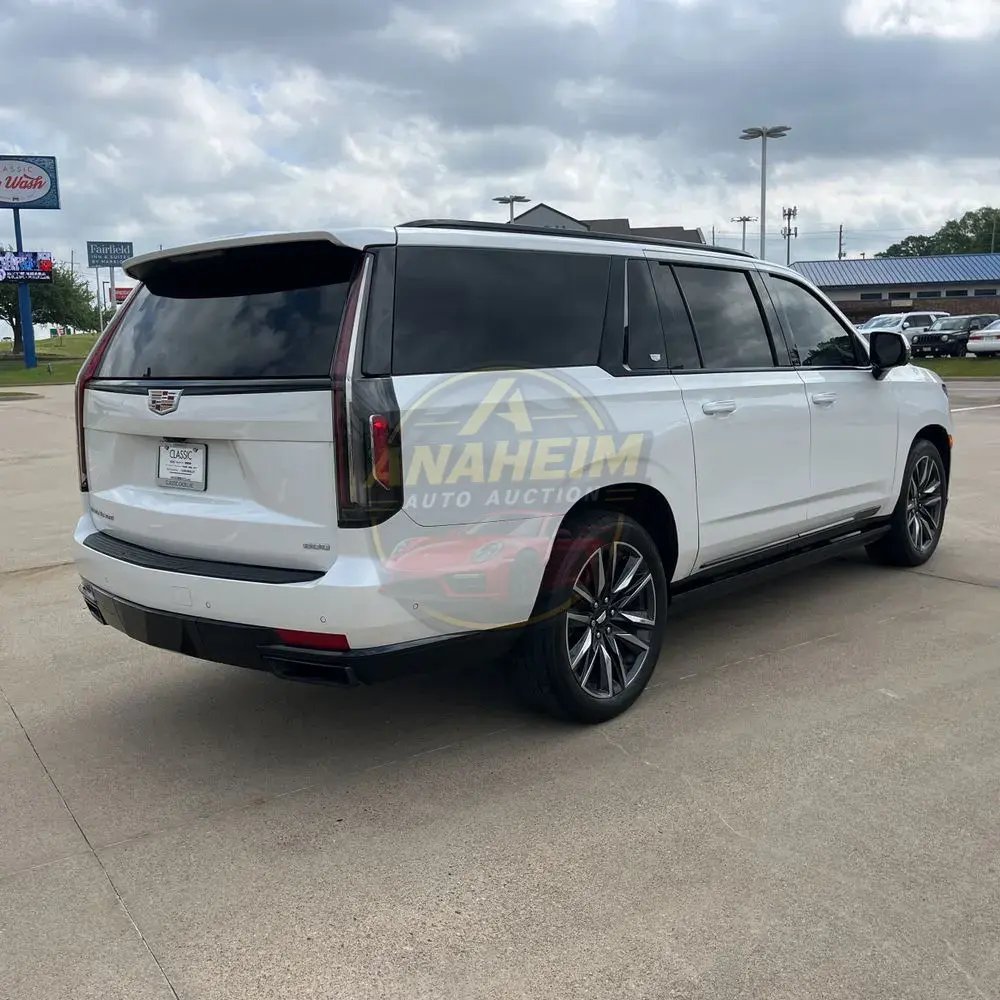 2023 Cadillac Escalade ESV Sport