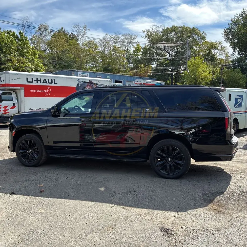 2021 Cadillac Escalade ESV Sport