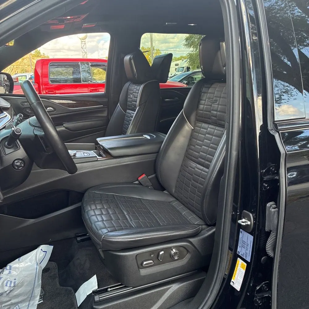 2022 Cadillac Escalade ESV Sport Platinum