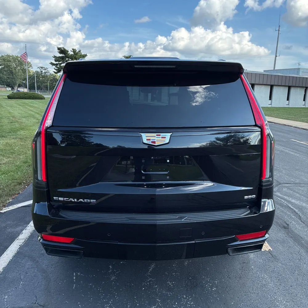 2022 Cadillac Escalade ESV Sport Platinum