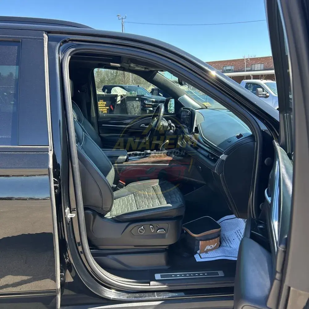 2023 Cadillac Escalade ESV Sport Platinum