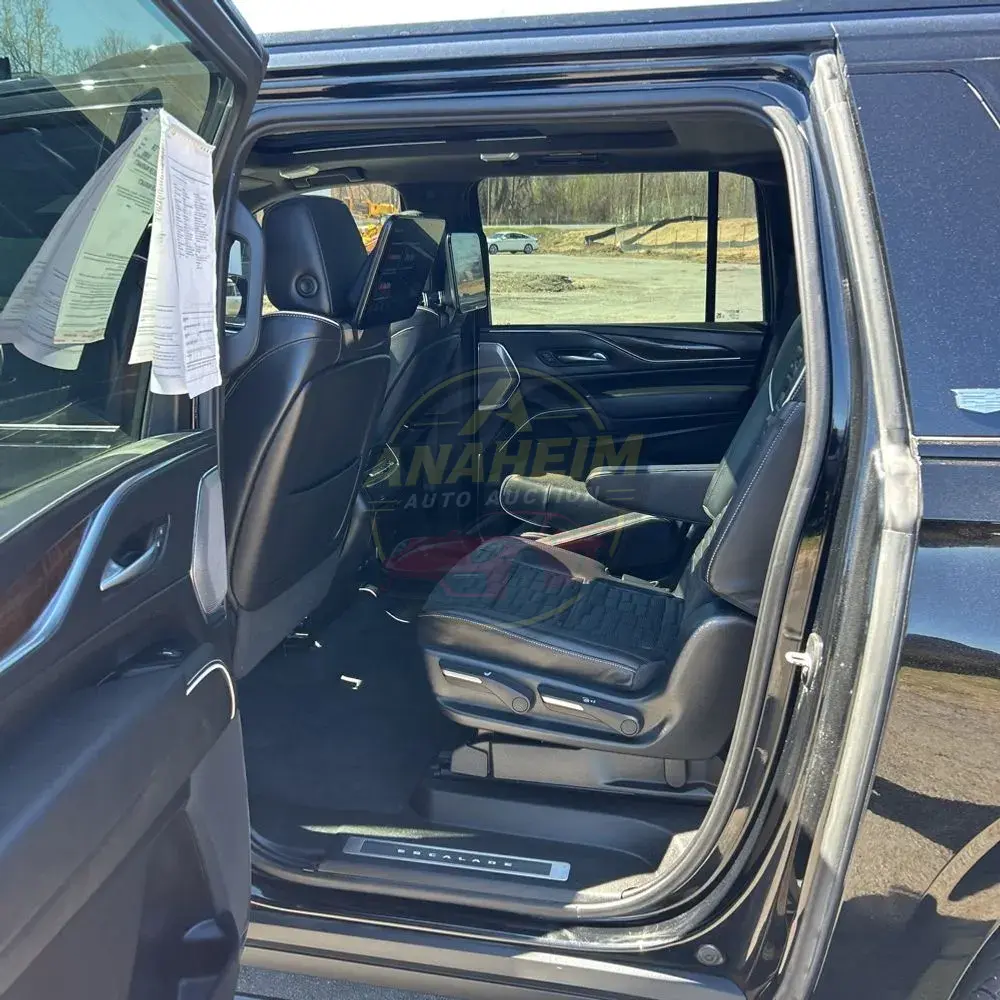 2023 Cadillac Escalade ESV Sport Platinum