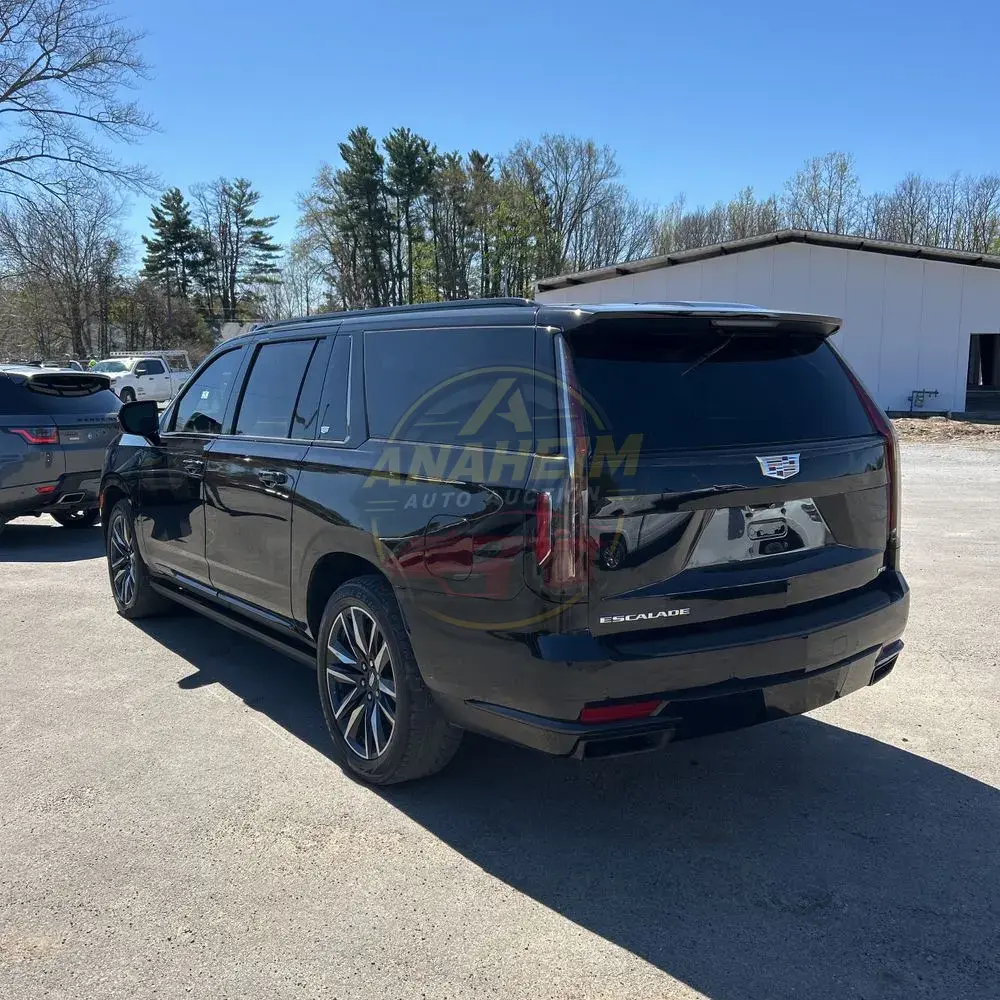2023 Cadillac Escalade ESV Sport Platinum