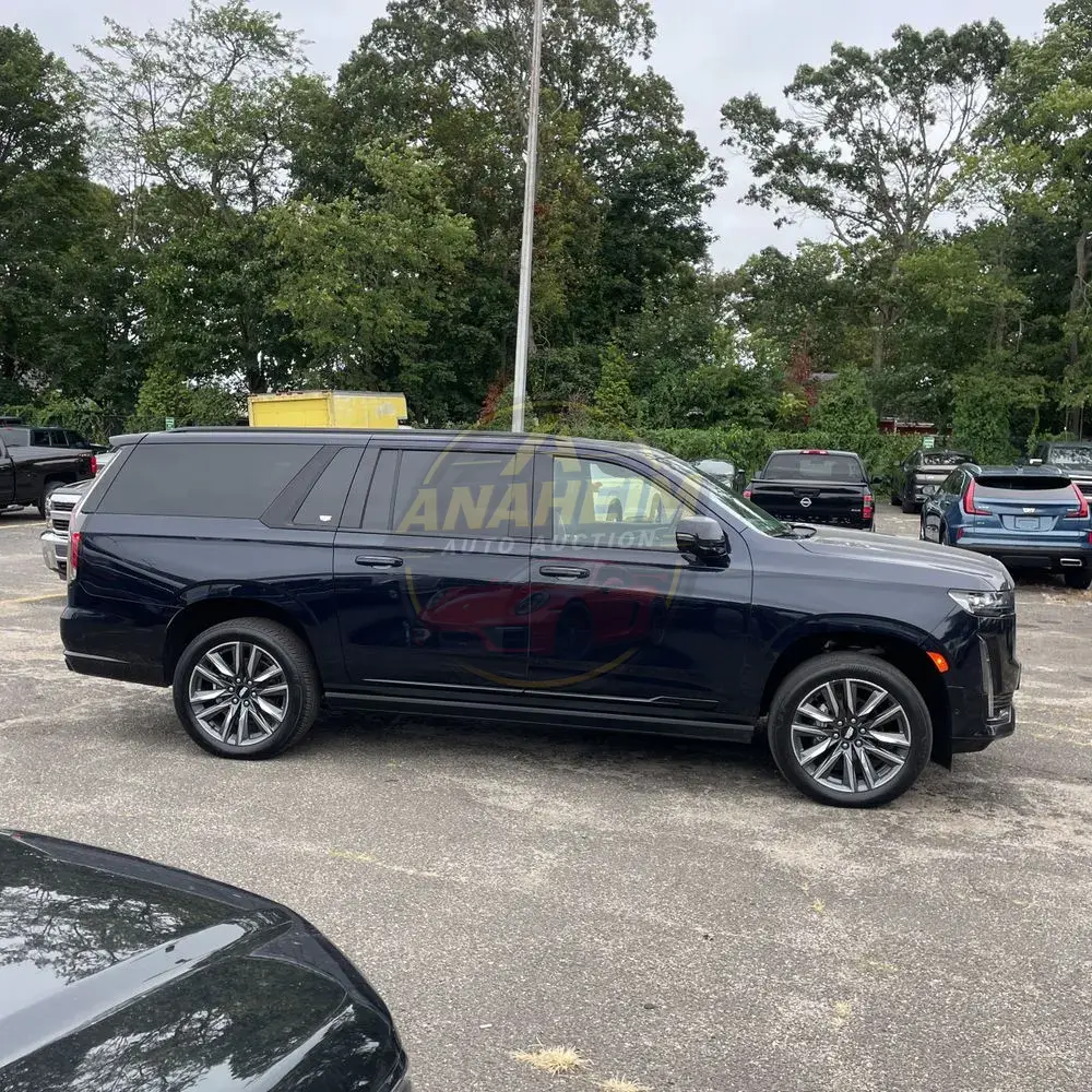 2022 Cadillac Escalade ESV Sport Platinum