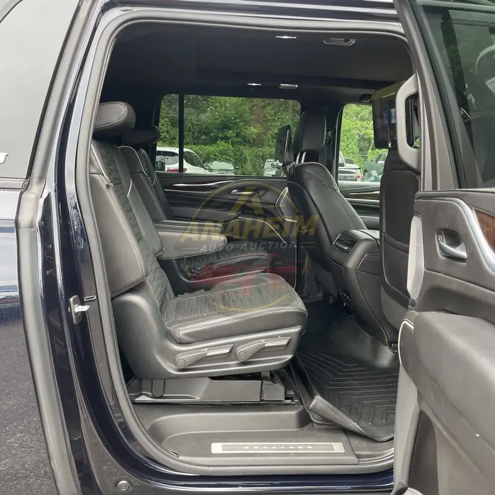 2022 Cadillac Escalade ESV Sport Platinum