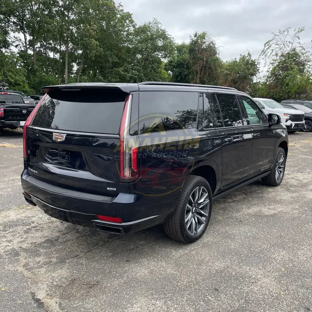 2022 Cadillac Escalade ESV Sport Platinum
