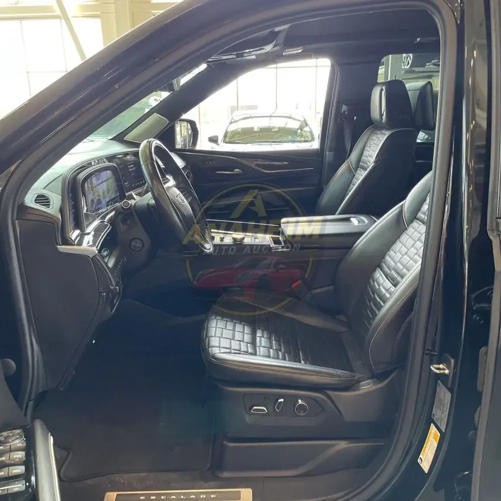 2023 Cadillac Escalade ESV Sport Platinum