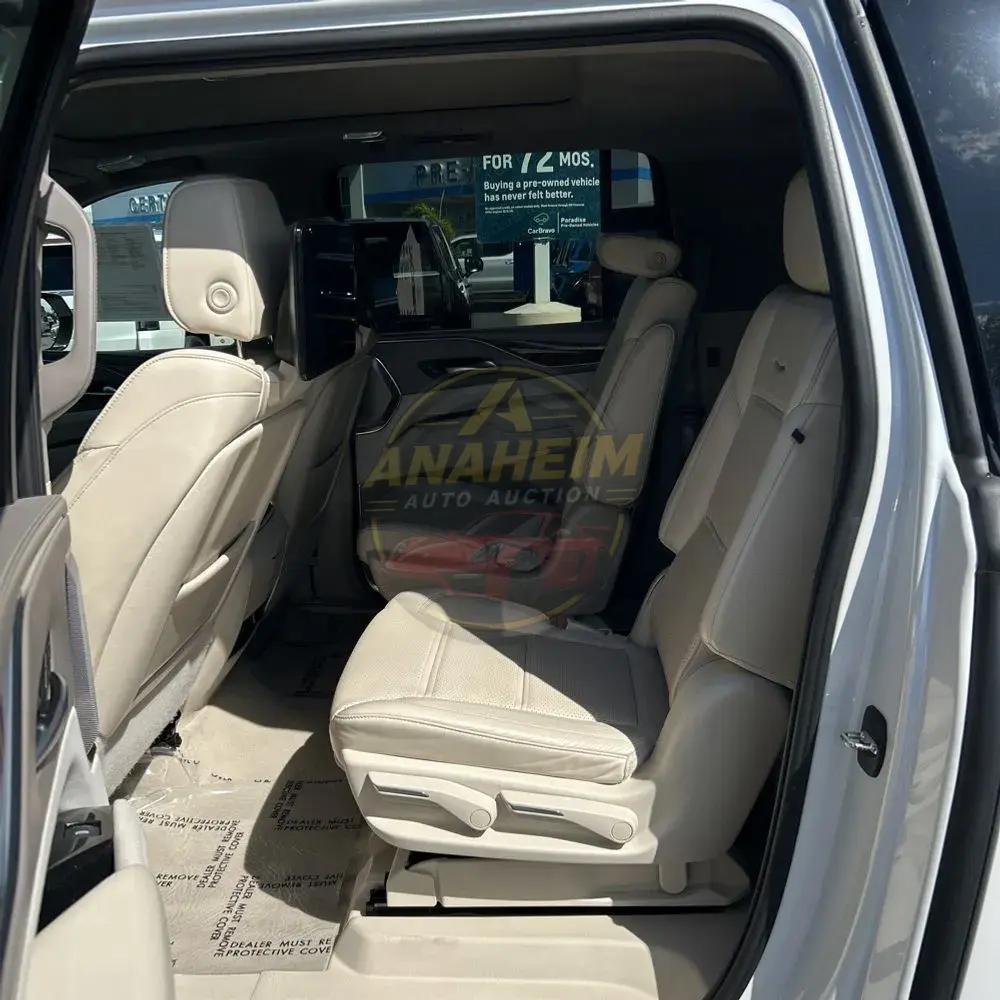 2023 Cadillac Escalade ESV Sport Platinum
