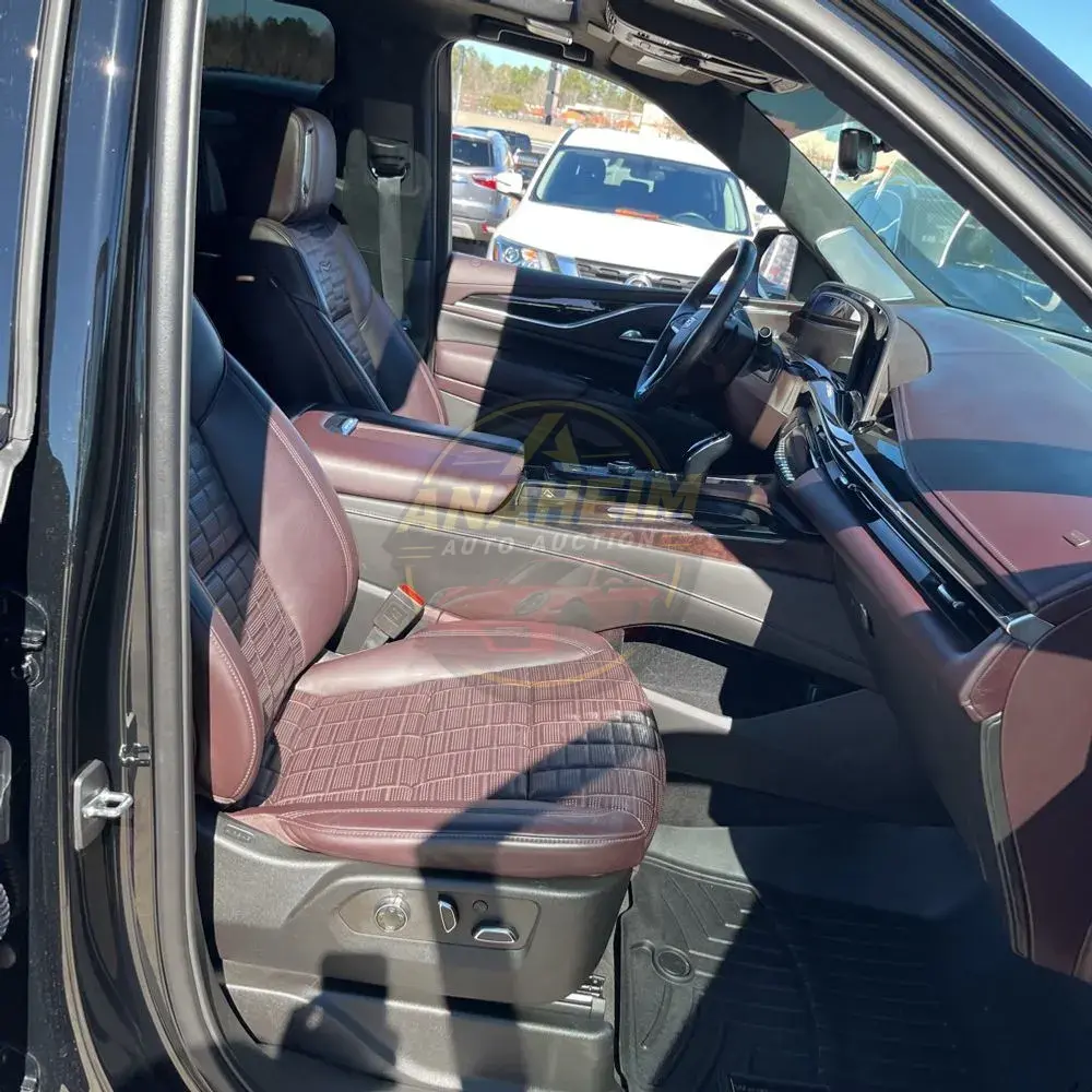 2023 Cadillac Escalade ESV Sport Platinum