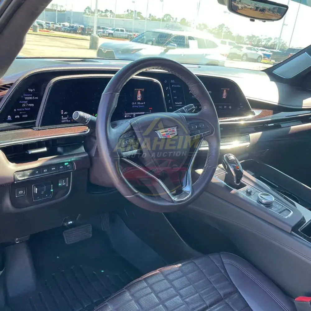 2023 Cadillac Escalade ESV Sport Platinum