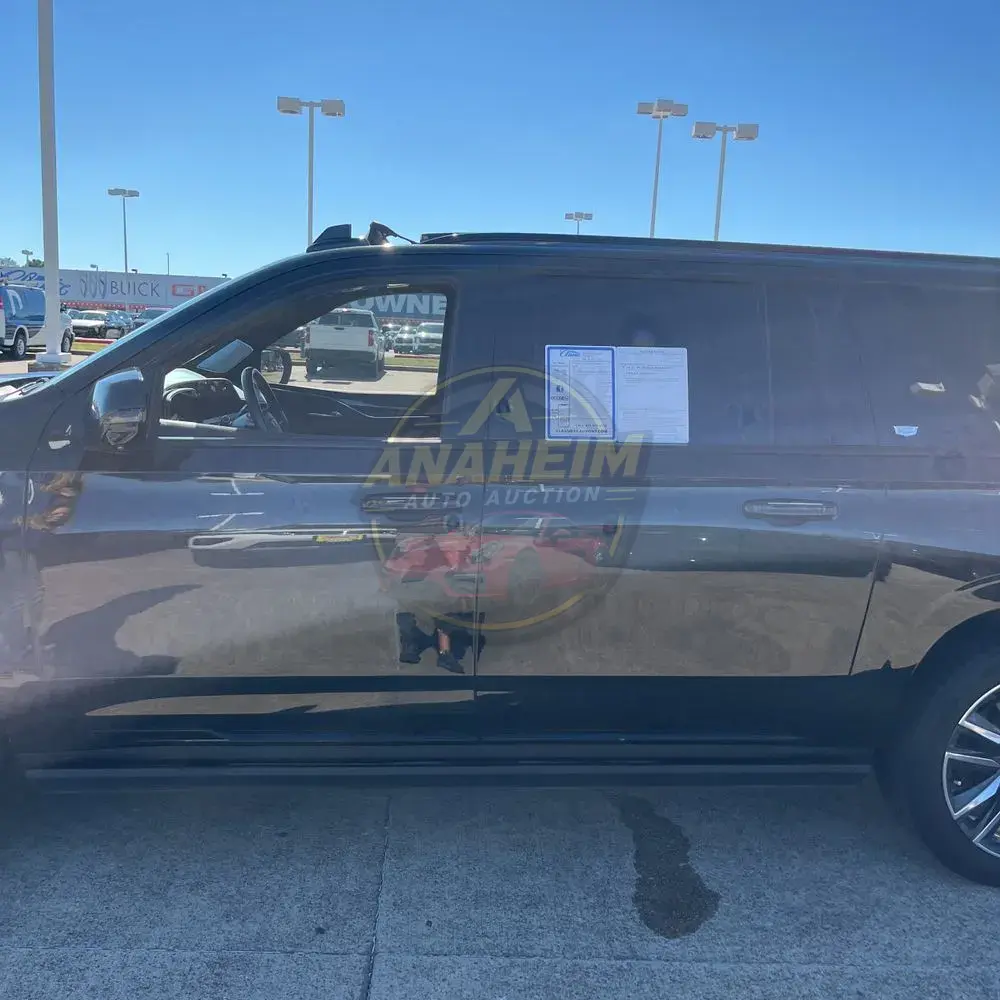 2023 Cadillac Escalade ESV Sport Platinum