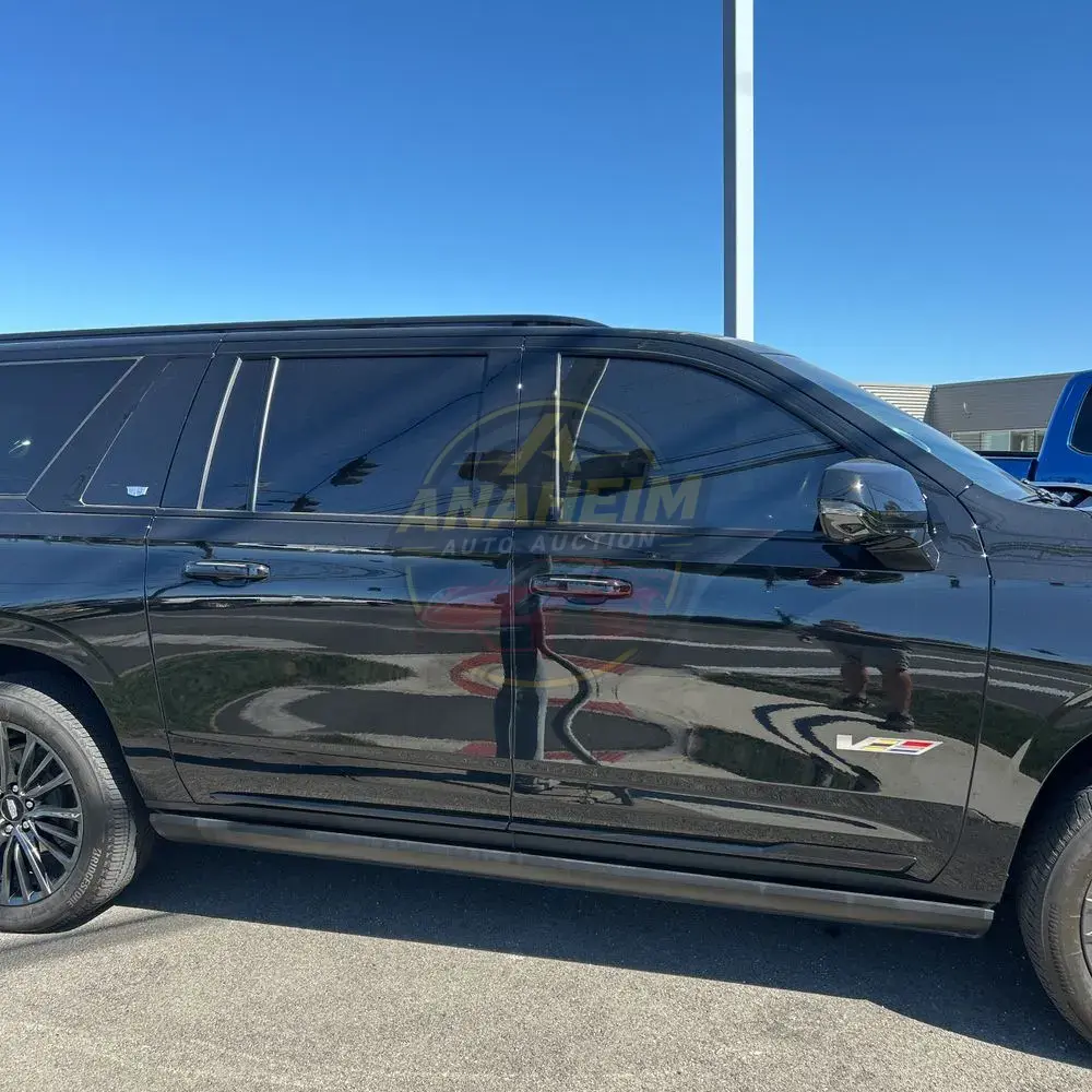 2023 Cadillac Escalade-V ESV Base