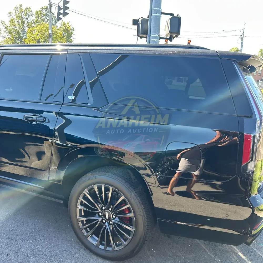 2023 Cadillac Escalade-V ESV Base