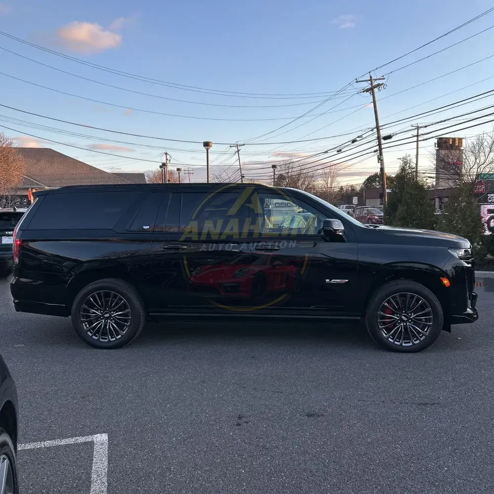 2024 Cadillac Escalade-V ESV Base
