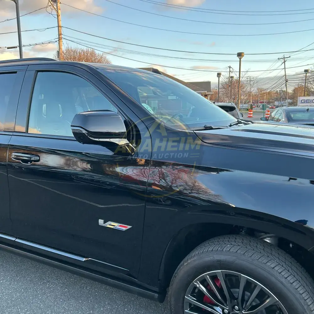2024 Cadillac Escalade-V ESV Base