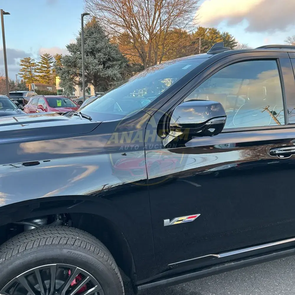 2024 Cadillac Escalade-V ESV Base