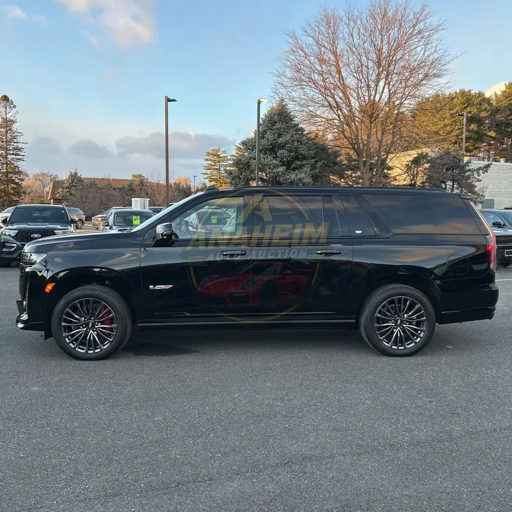 2024 Cadillac Escalade-V ESV Base