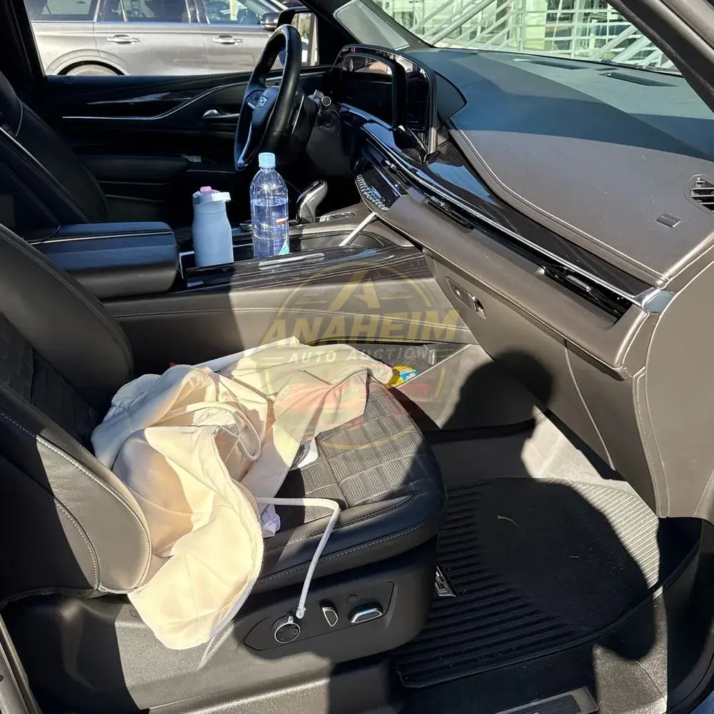 2024 Cadillac Escalade-V ESV Base