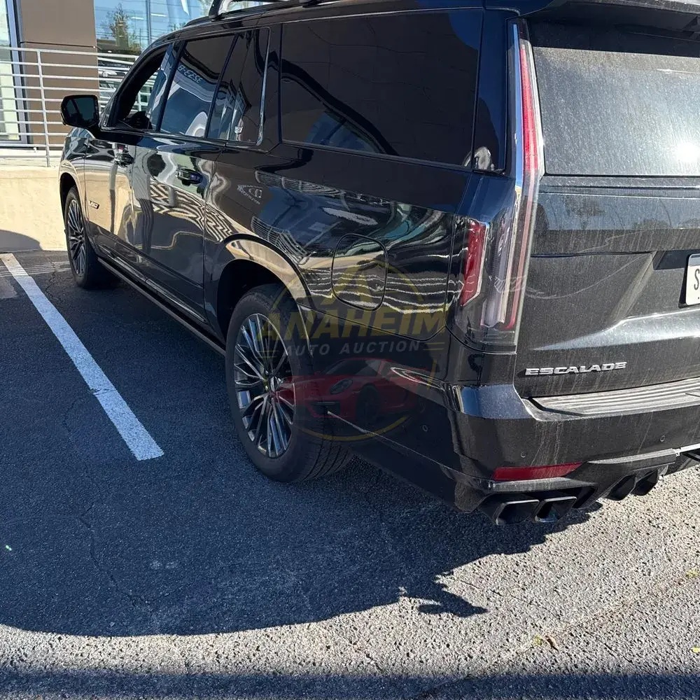 2024 Cadillac Escalade-V ESV Base