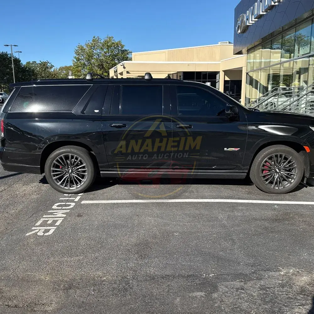 2024 Cadillac Escalade-V ESV Base