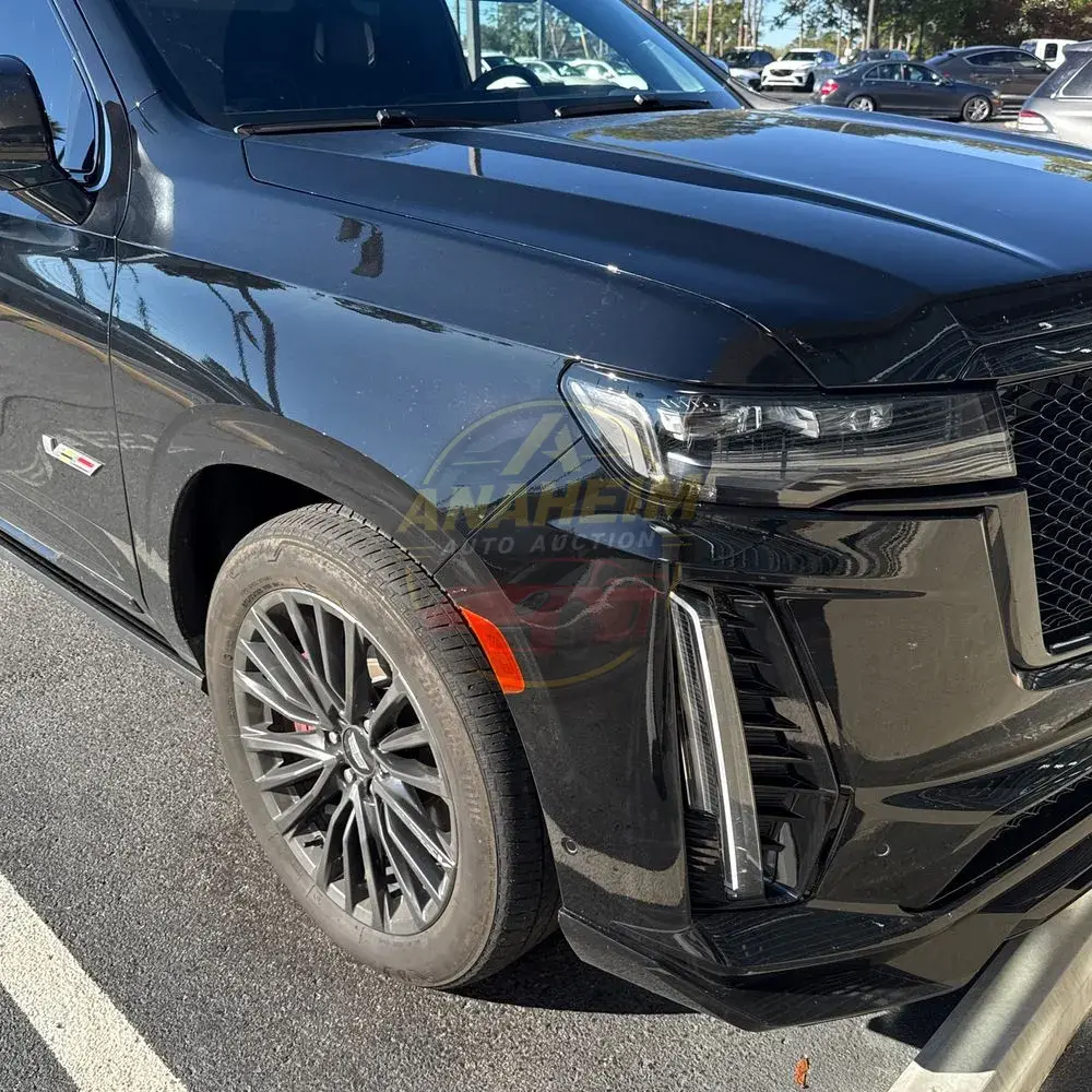 2024 Cadillac Escalade-V ESV Base