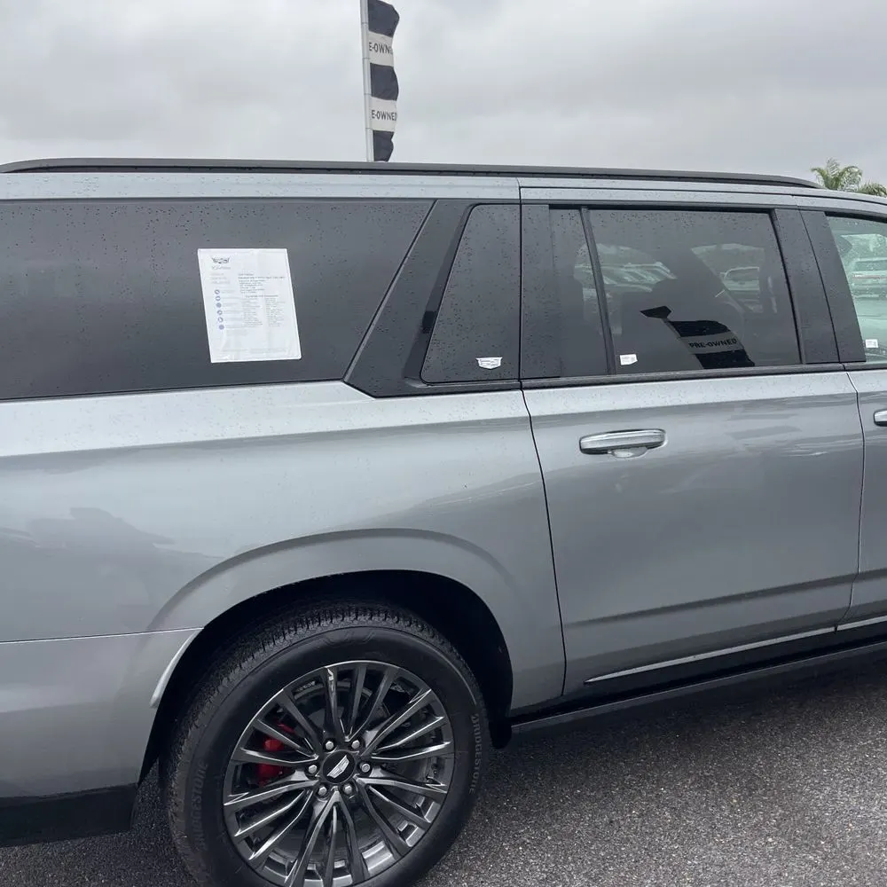 2023 Cadillac Escalade-V ESV Base