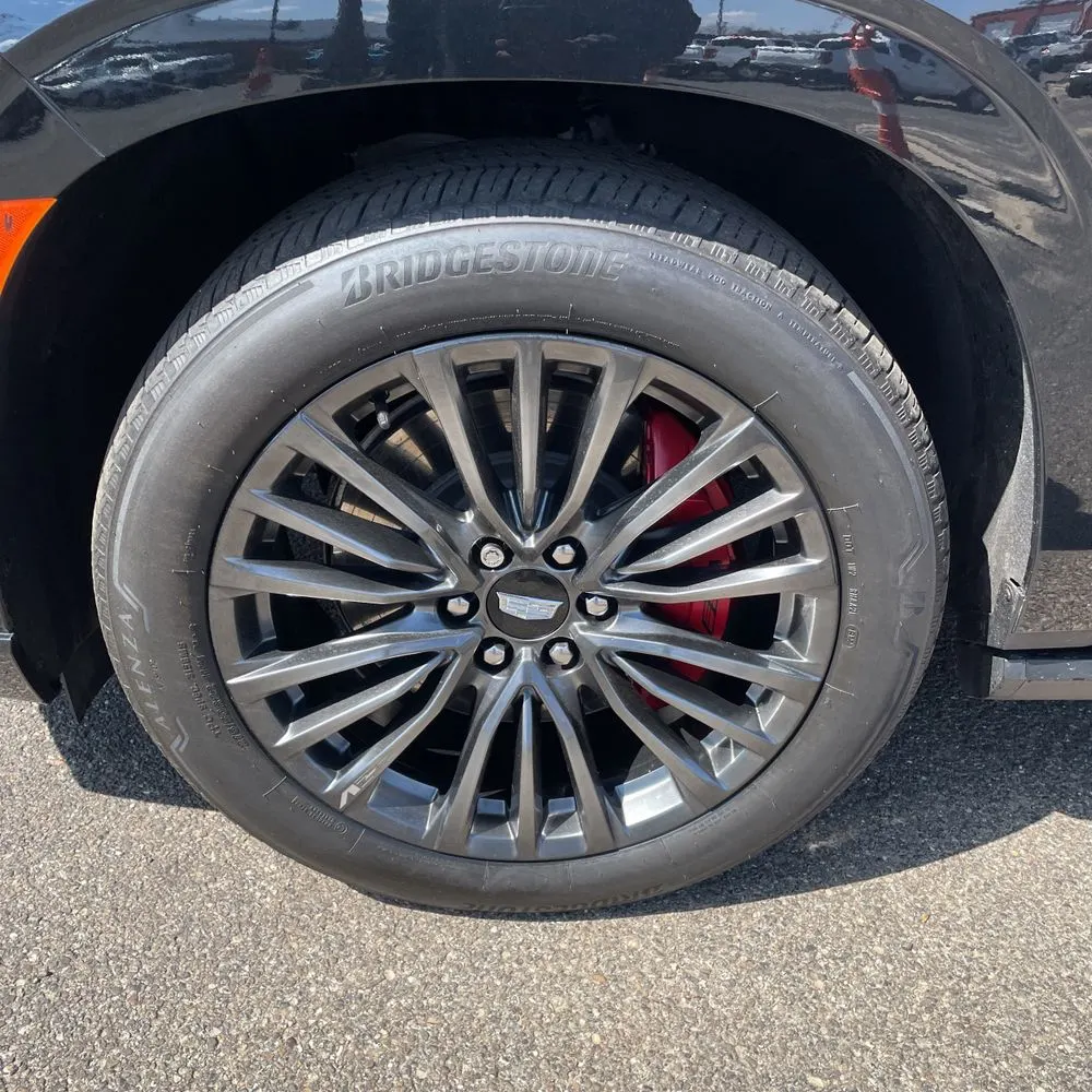 2023 Cadillac Escalade-V ESV Base