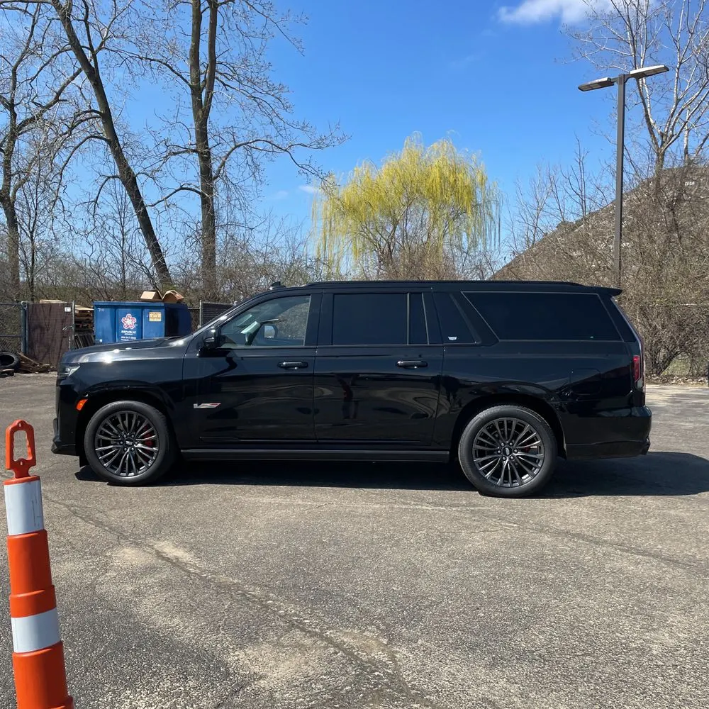 2023 Cadillac Escalade-V ESV Base