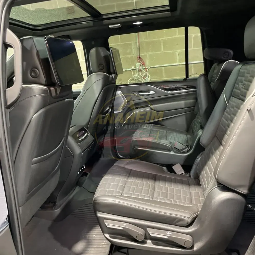 2023 Cadillac Escalade-V ESV Base