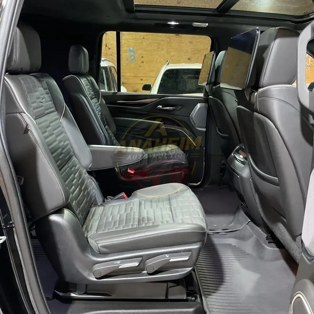 2023 Cadillac Escalade-V ESV Base