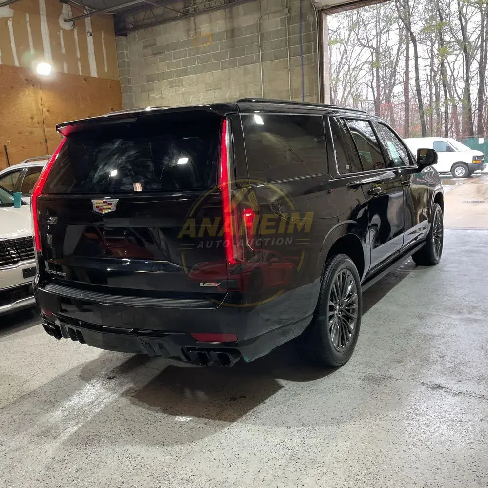 2023 Cadillac Escalade-V ESV Base